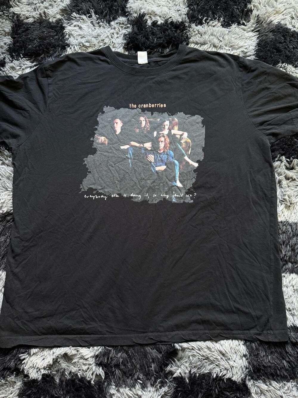 The Cranberries Everybody Else Is Doing It, So Why Can't We? Album Band T-Shirt